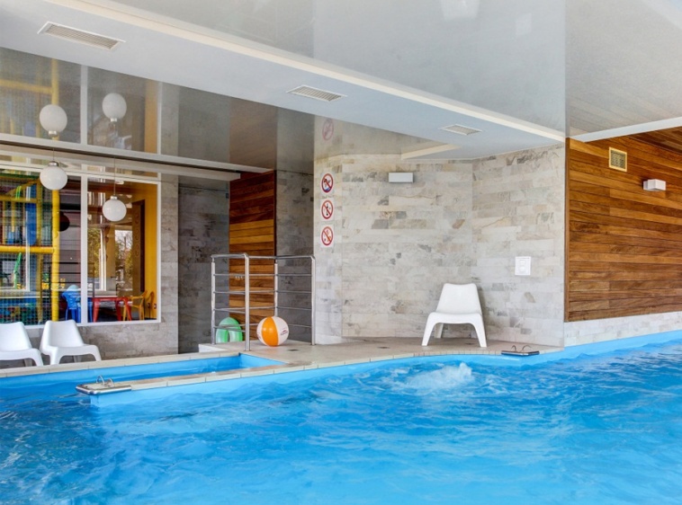 Apartamenty Marina Jastarnia Basen